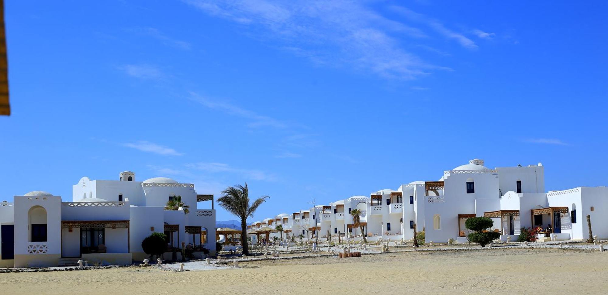 Beach Safari Nubian Resort Marsa Alam Exteriör bild